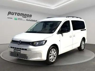 Käytetty VW Caddy Maxi 122 HP (89 kW) 2022 Valkoinen Tila-auto