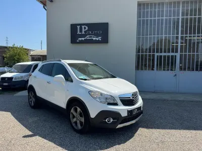 Usata Opel Mokka Cosmo 131 CV (96 kW) 2014 Bianco SUV