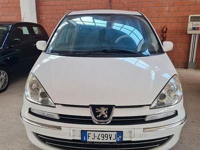 Usata Peugeot 807 136 CV (100 kW) 2008 Bianco Monovolume