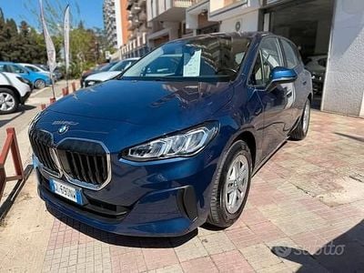 Usata BMW 218 150 CV (110 kW) 2023 Blu Station wagon