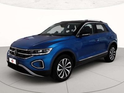 Usata VW T-Roc Style 110 CV (80 kW) 2023 Bleu SUV