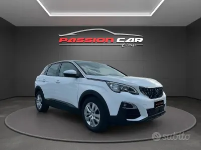 Usata Peugeot 3008 Business-Line 120 CV (88 kW) 2017 Bianco SUV
