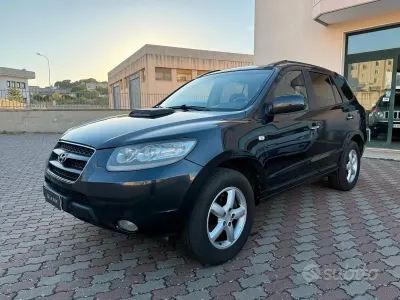 Usata Hyundai Santa Fe Dynamiq 155 CV (114 kW) 2007 Nero SUV