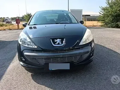 Usata Peugeot 206+ 60 CV (44 kW) 2010 Bluazzurro Utilitaria