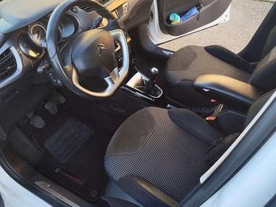 Usata Citroën C3 Exclusive 82 CV (60 kW) 2014 Bianco Berlina