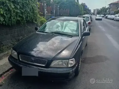 Usata Volvo S40 122 CV (89 kW) 1999 Bluazzurro Berlina