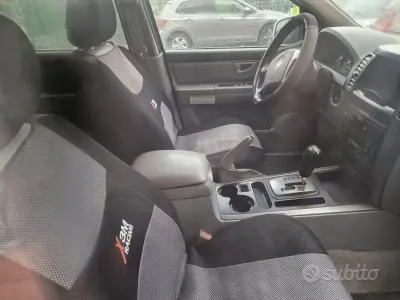 Usata Kia Sorento 140 CV (102 kW) 2005 Grigio SUV