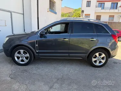 Usata Opel Antara Cosmo 150 CV (110 kW) 2008 Grigio SUV