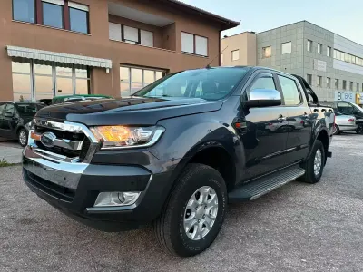 Usata Ford Ranger XLT 160 CV (117 kW) 2018 Grigio Pick-up