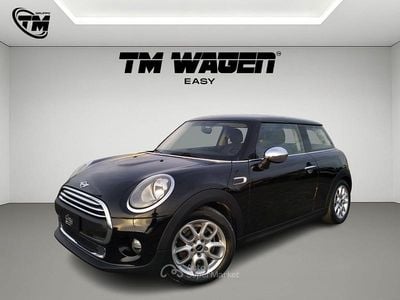 Usata Mini ONE 102 CV (75 kW) 2016 Nero Utilitaria