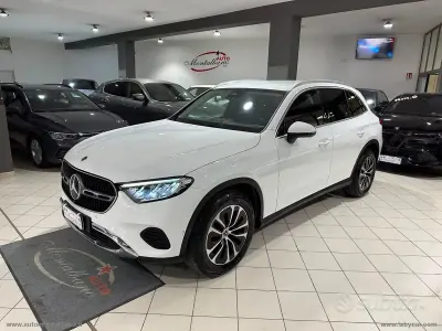 Usata Mercedes GLC220 Advanced Plus 197 CV (144 kW) 2022 Bianco SUV