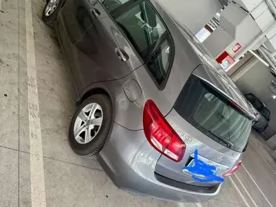 Usata Mercedes B180 Executive 109 CV (80 kW) 2015 Utilitaria