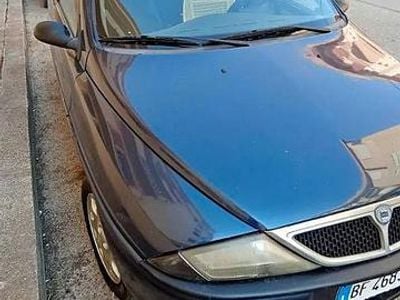 Usata Lancia Ypsilon 1998 Blu Utilitaria
