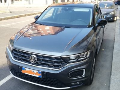 Usata VW T-Roc 115 CV (84 kW) 2018 Grigio SUV