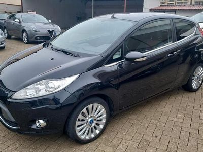 Usata Ford Fiesta Titanium 68 CV (50 kW) 2009 Nero Utilitaria