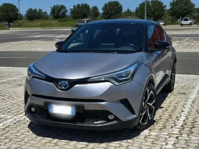 Usata Toyota C-HR