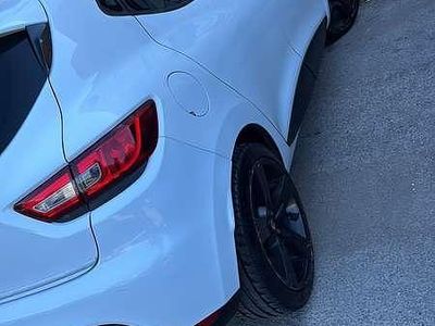 Usata Renault Clio IV 75 CV (55 kW) 2015 Berlina