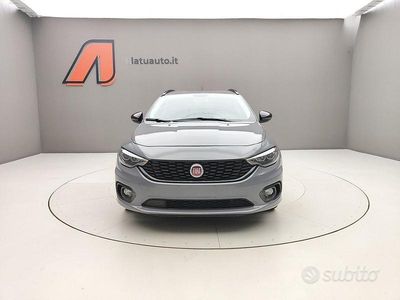 Usata Fiat Tipo S 120 CV (88 kW) 2019 Nero cinema Station wagon