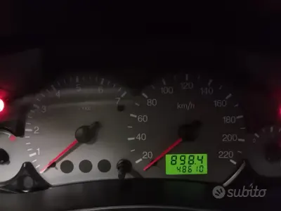 Usata Ford Focus 100 CV (73 kW) 2002 Blu Station wagon