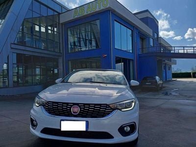 Usata Fiat Tipo Business 120 CV (88 kW) 2020 Bianco Berlina