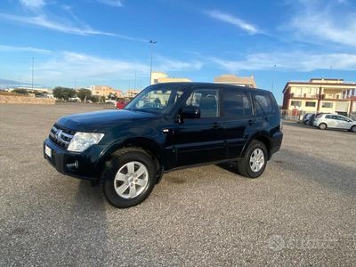 usata Mitsubishi Pajero v80 - cambio manuale