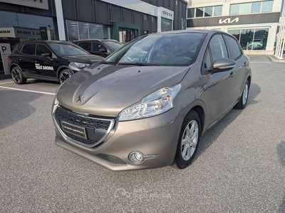 Usata Peugeot 208 Active 68 CV (50 kW) 2014 Grigio scuro Utilitaria