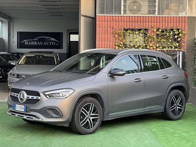 Mercedes GLA220