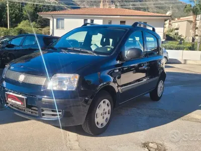 Usata Fiat Panda Dynamic 75 CV (55 kW) 2011 Blu Utilitaria