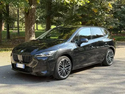 Usata BMW 225 Active Tourer M Sport 245 CV (180 kW) 2022 Nero Monovolume