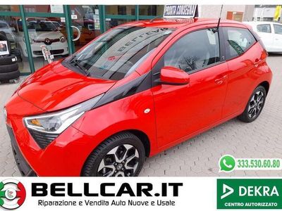 usata Toyota Aygo 5p 1.0 x-play 72cv