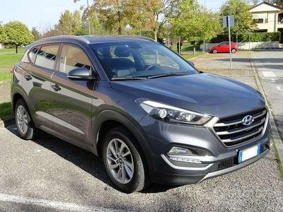 Usata Hyundai Tucson Comfort 116 CV (85 kW) 2015 Grigio SUV