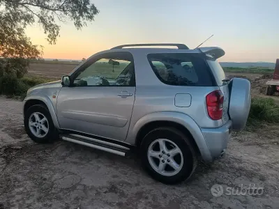 Usata Toyota RAV4 128 CV (94 kW) 2002 SUV