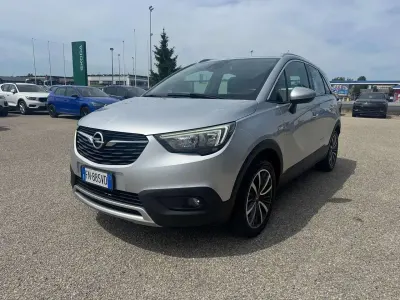 Usata Opel Crossland X Innovation 110 CV (80 kW) 2018 Grigio SUV