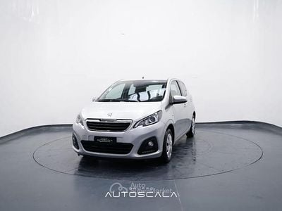 Usata Peugeot 108 Active 72 CV (52 kW) 2021 Argento Utilitaria