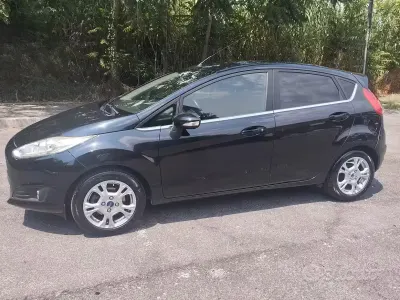 Usata Ford Fiesta Titanium 80 CV (58 kW) 2015 Nero Utilitaria