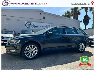 Usata VW Passat Comfortline 120 CV (88 kW) 2016 Blu Station wagon