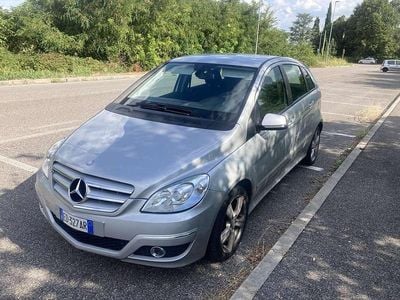 Usata Mercedes B200 Executive 140 CV (102 kW) 2009 Monovolume