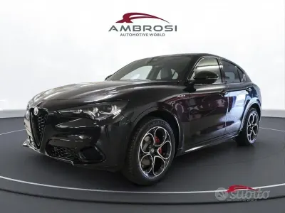 Nuova Alfa Romeo Stelvio Sprint 160 CV (117 kW) 2026 Nero SUV