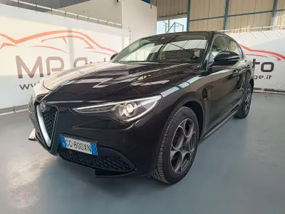 Usata Alfa Romeo Stelvio Business 160 CV (117 kW) 2021 Nero SUV