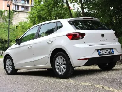 Usata Seat Ibiza Style 90 CV (66 kW) 2018 Bianco candy Utilitaria