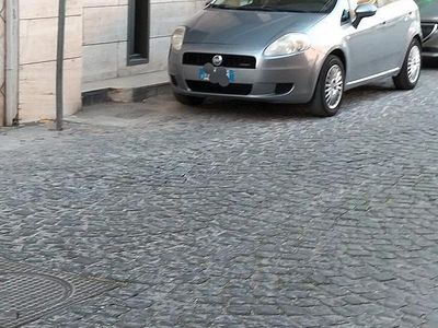 Usata Fiat Grande Punto 75 CV (55 kW) 2007 Utilitaria