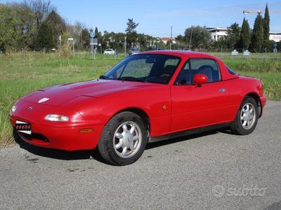 Usata Mazda MX5 116 CV (85 kW) 1990 Rosso Cabrio