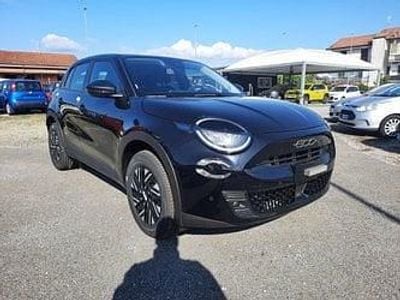 Nuova Fiat 600 110 CV (80 kW) 2025 Nero SUV