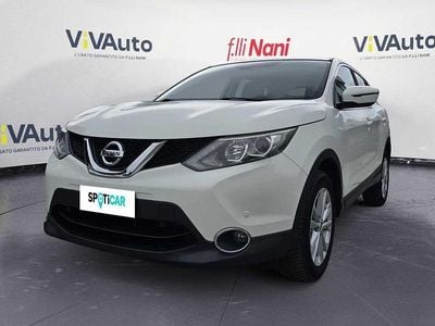 Usata Nissan Qashqai Acenta 110 CV (80 kW) 2016 Bianco SUV