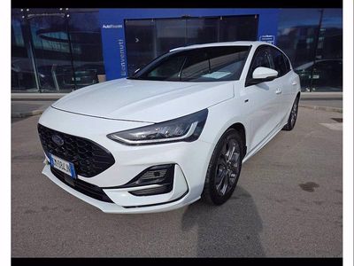 Usata Ford Focus ST-Line 125 CV (91 kW) 2023 Frozen white Berlina
