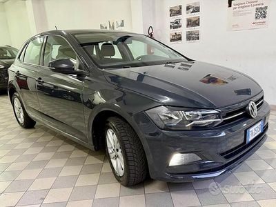 Usata VW Polo Comfortline 95 CV (69 kW) 2019 Grigio Berlina