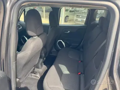 Usata Jeep Renegade Longitude 120 CV (88 kW) 2019 Grigio SUV