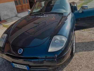 Usata Fiat Barchetta 130 CV (95 kW) 2001 Blu Cabrio