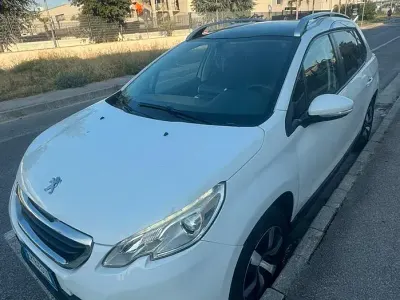 Usata Peugeot 2008 82 CV (60 kW) 2013 Bianco SUV