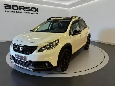 Usata Peugeot 2008 GT-line 120 CV (88 kW) 2018 Bianco SUV